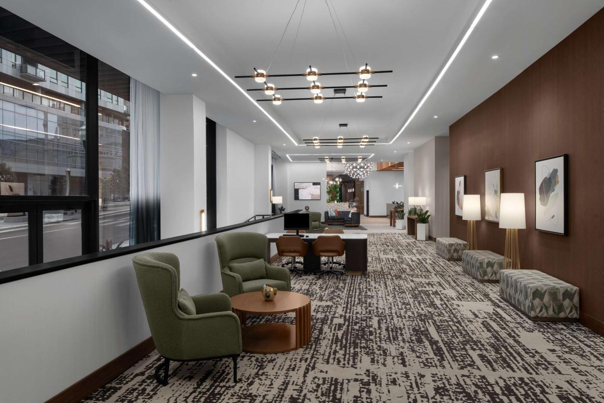 Embassy Suites By Hilton Madison Downtown Bagian luar foto